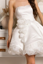 Load image into Gallery viewer, Luxe Bloom Bridal Mini