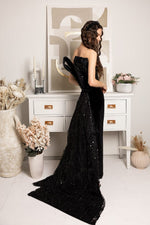 Load image into Gallery viewer, Black Angel Velvet Dress