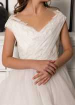 Load image into Gallery viewer, SERAPHINA GIRLS' DRESS