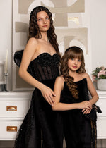 Load image into Gallery viewer, Black Angel Velvet Dress