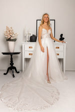 Load image into Gallery viewer, Bridal Luminous Bloom