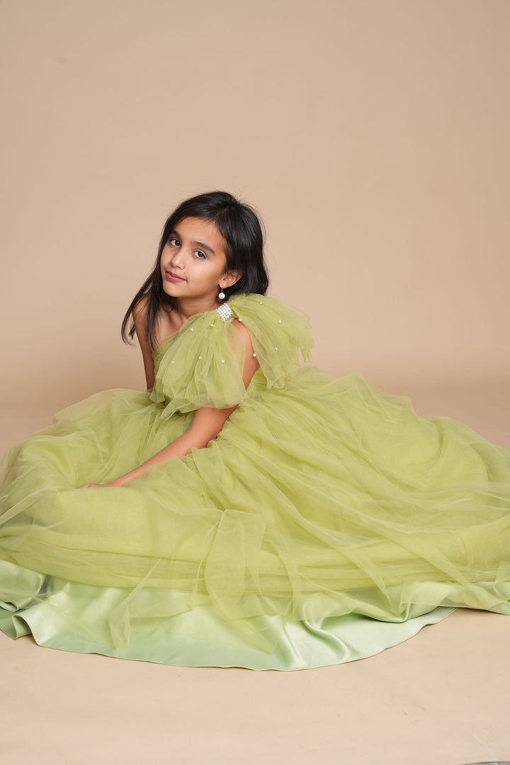 Sage Green Girls' Dress 4T. outure Design Sage Green Girls' Dress 4T. outure Design