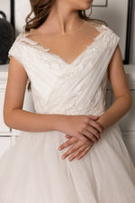 Load image into Gallery viewer, SERAPHINA GIRLS&#39; DRESS
