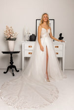 Load image into Gallery viewer, Bridal Luminous Bloom